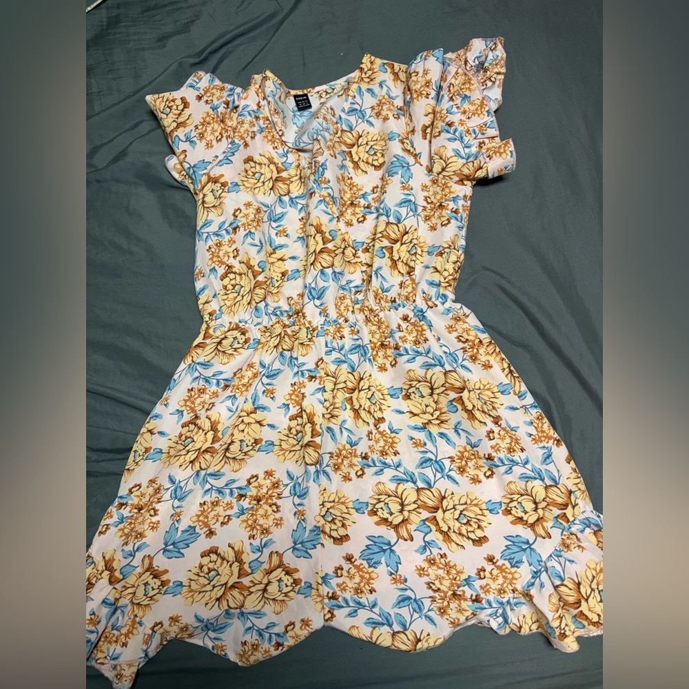 SHEIN light pink with burnt orange flowers romper